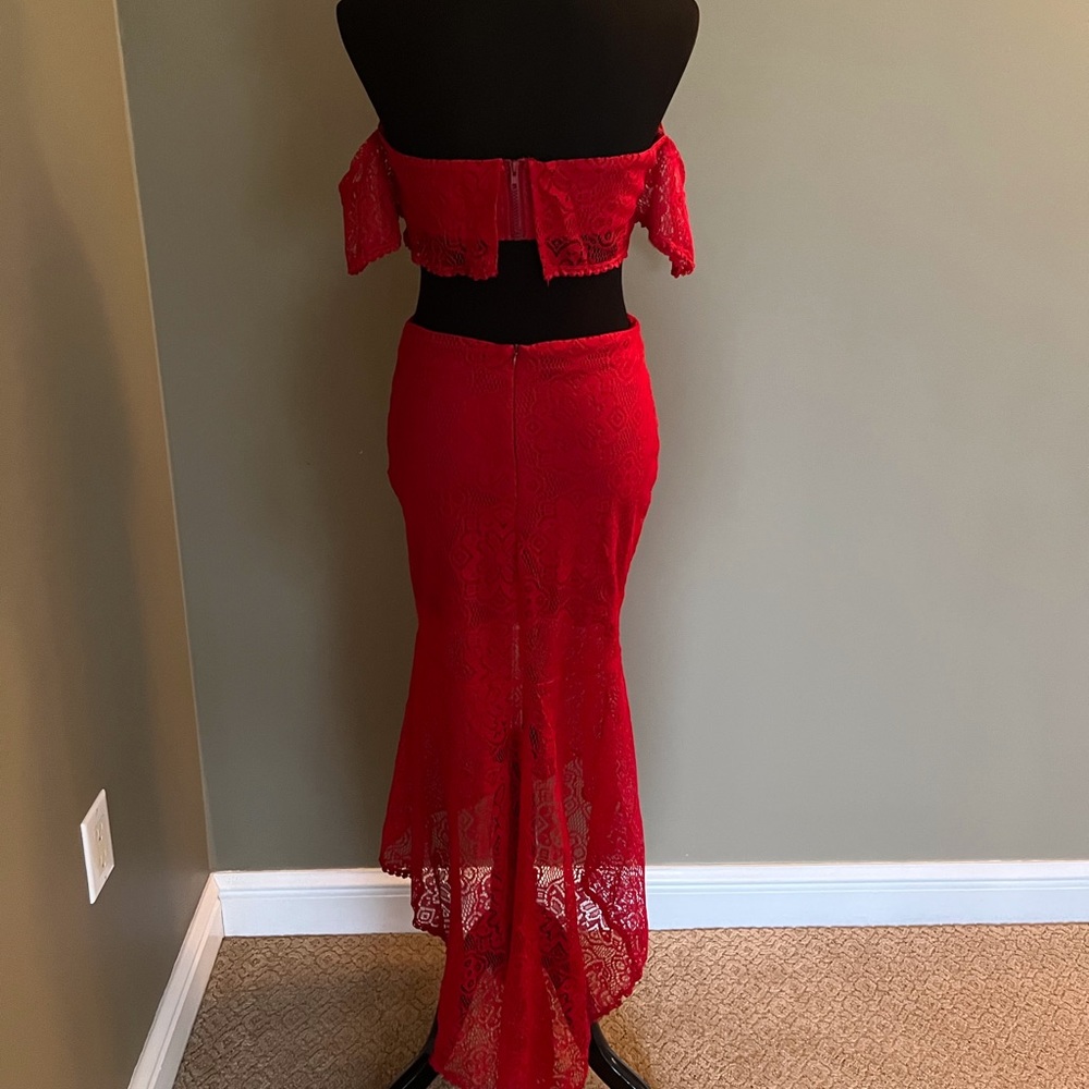 Red Lace 2 Piece Skirt Set Size Medium NWOT - Picture 11 of 12